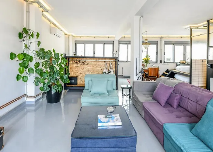 Monastiraki #Wallsfree Citycenter- Unspoiled Athens Apartments